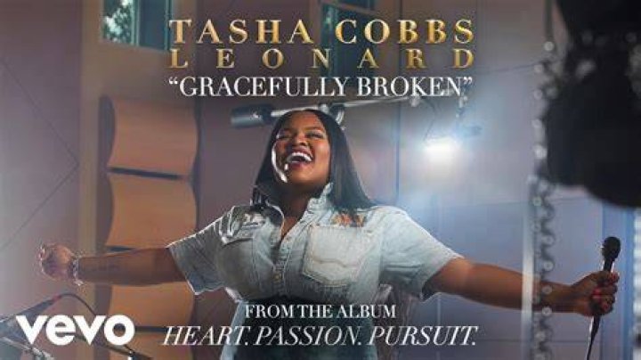 Tasha cobbs gracefully broken lyrics lyrics